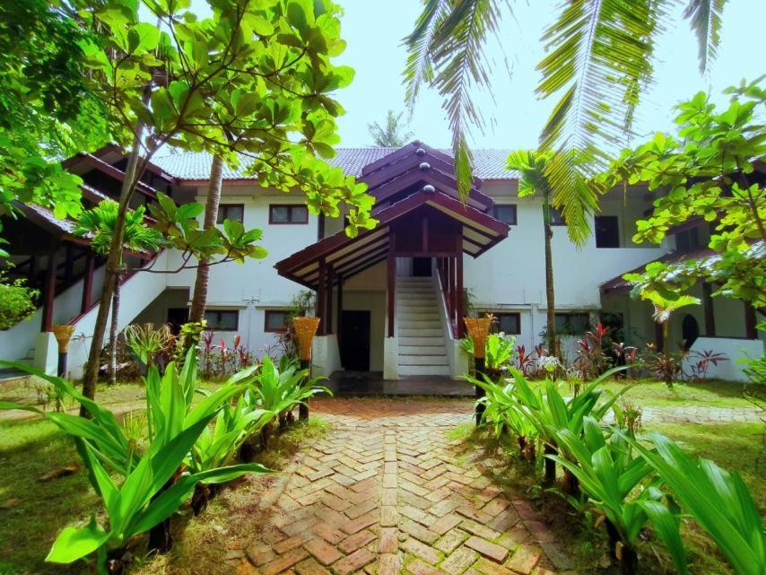 Emerald Sea Resort Ngwesaung Exterior foto