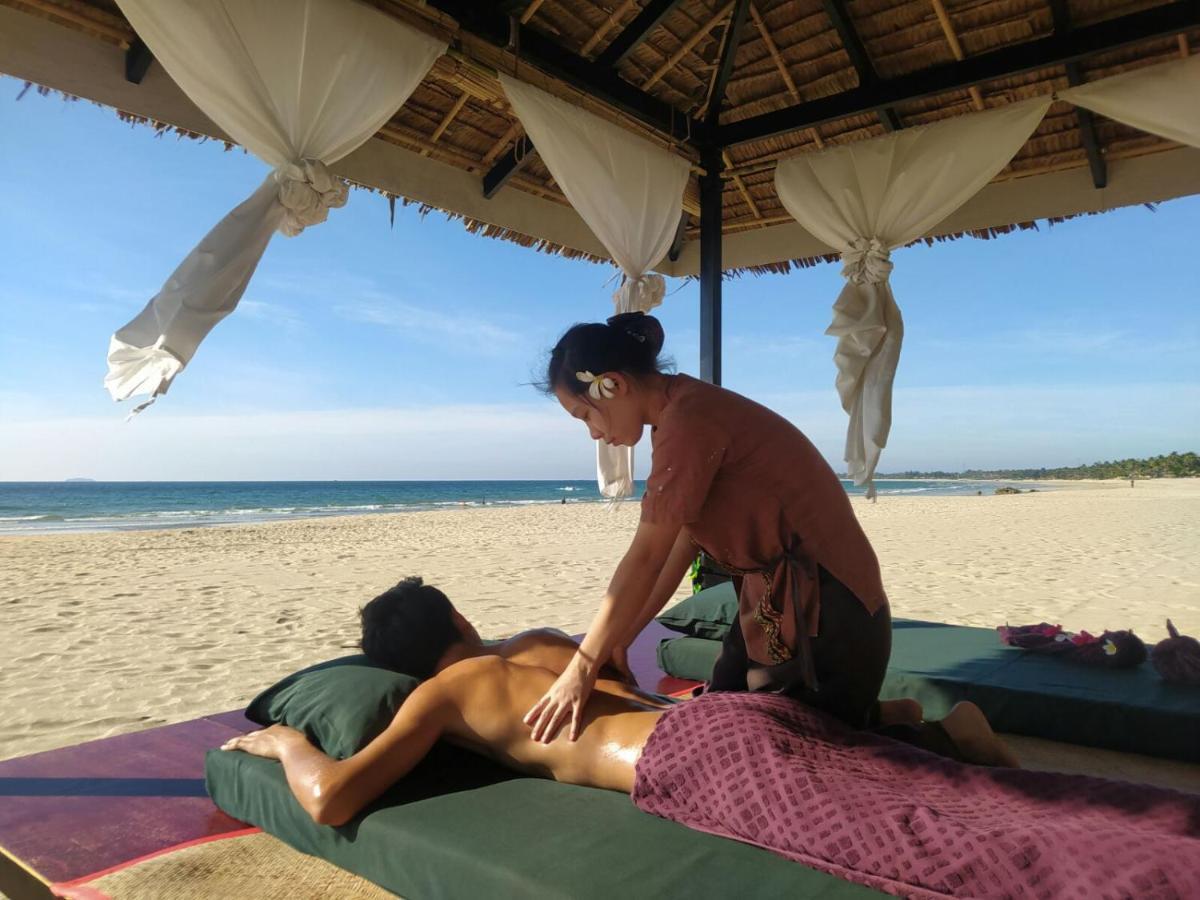 Emerald Sea Resort Ngwesaung Exterior foto